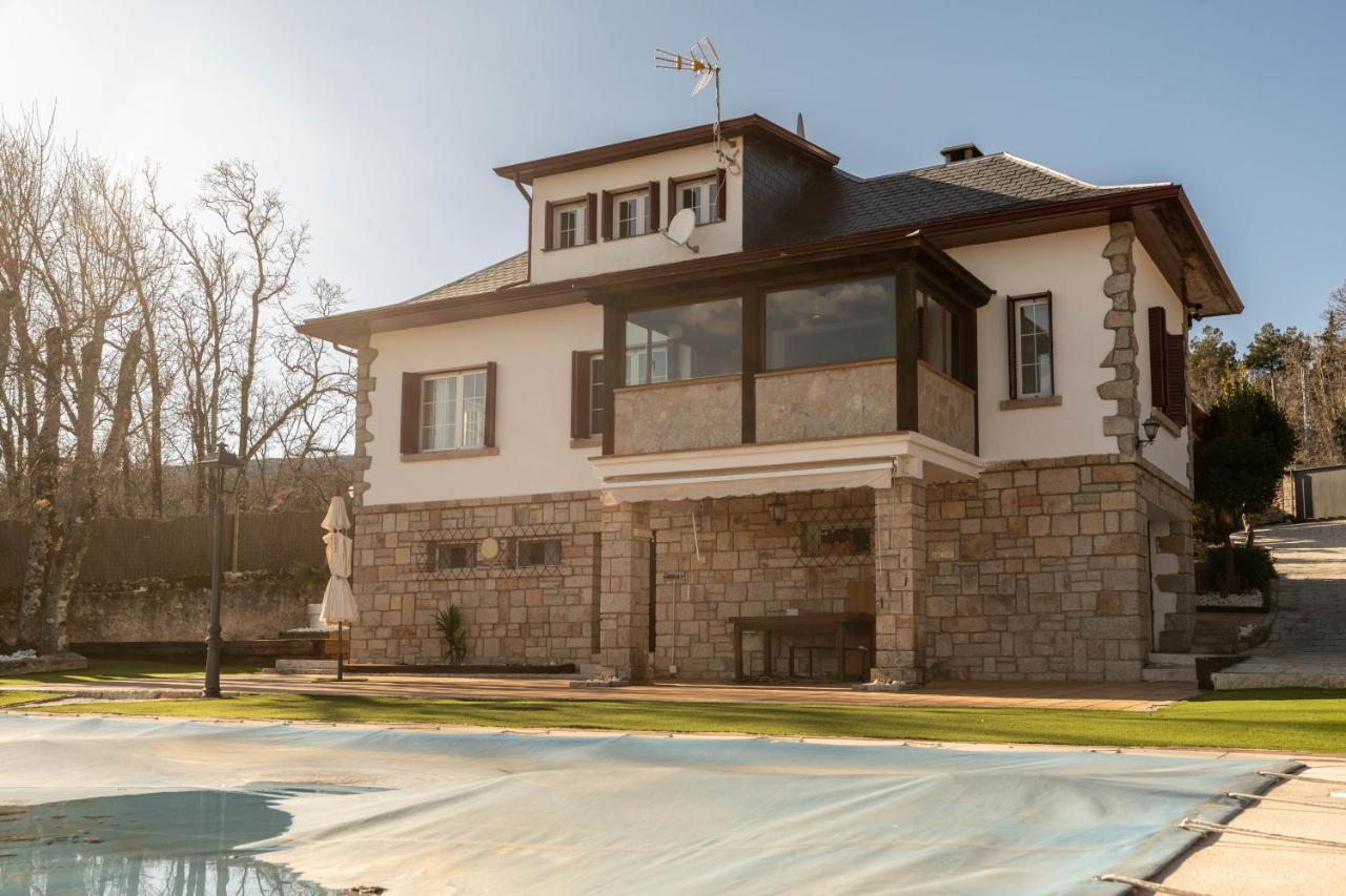 El Robledal - Miraflores De La Sierra Exterior foto